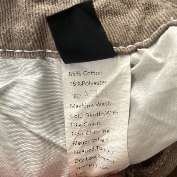 Jeans - Picture 4 of 4